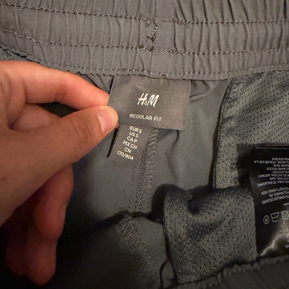 H&M cargo pants - Picture 11 of 11